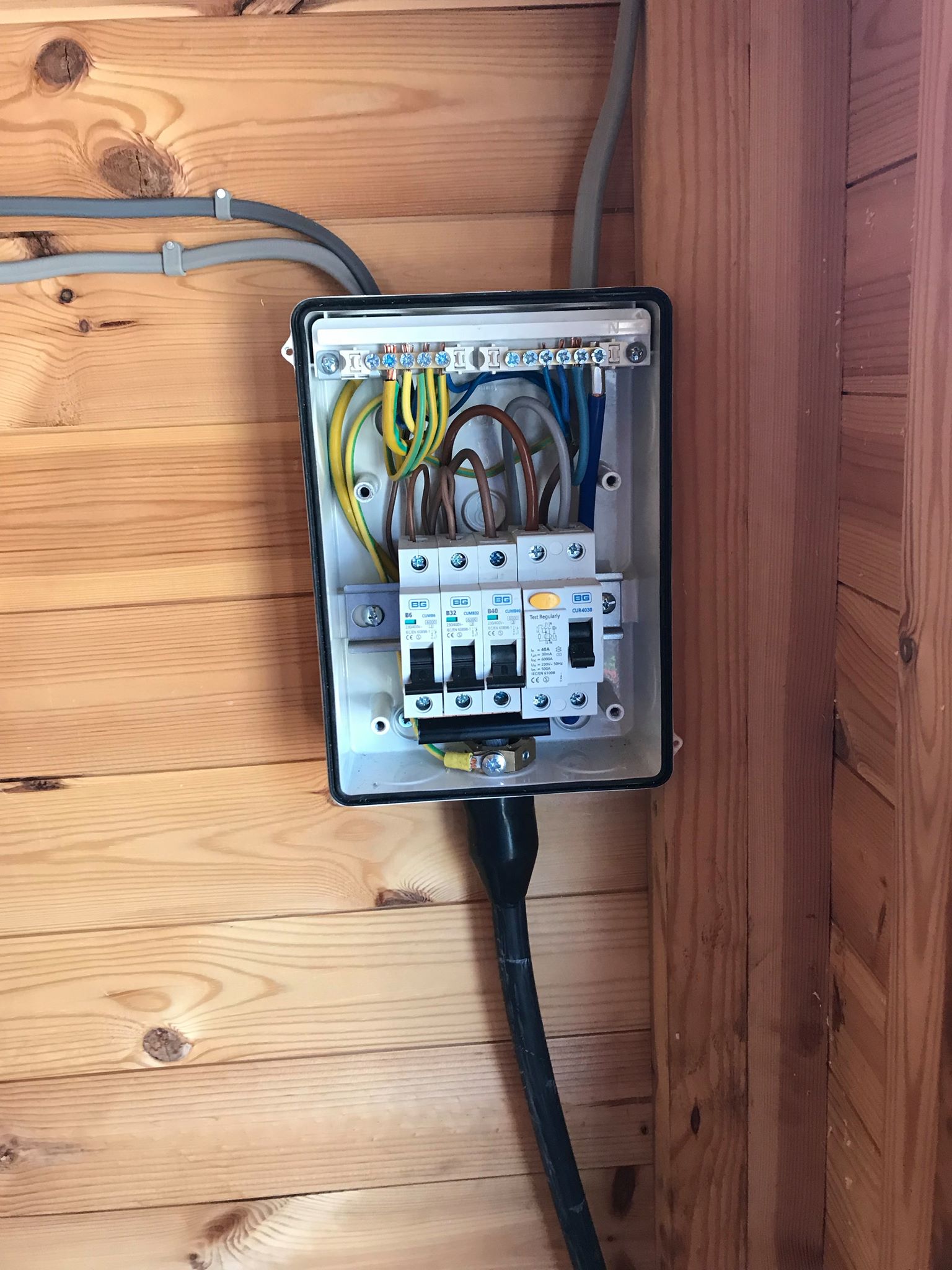 Electrics For A Summer House